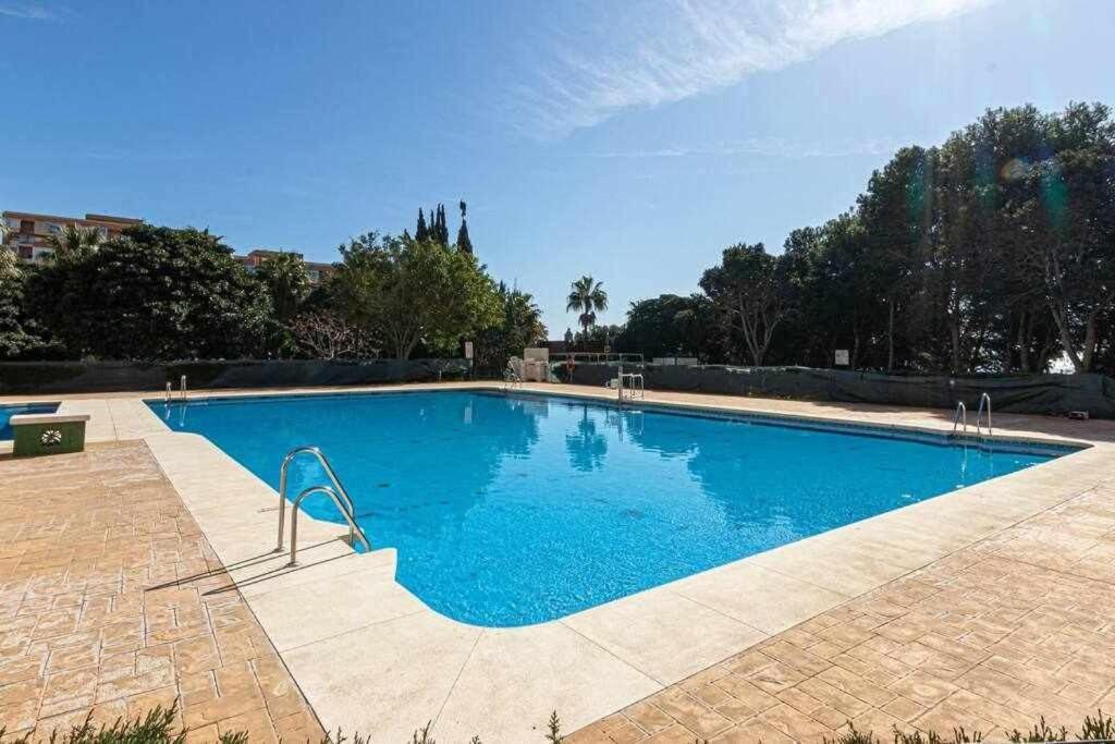 797 Holiday Rentals - Equipado Estudio Cerca Del Parque La Paloma 베날마데나코스타 외부 사진