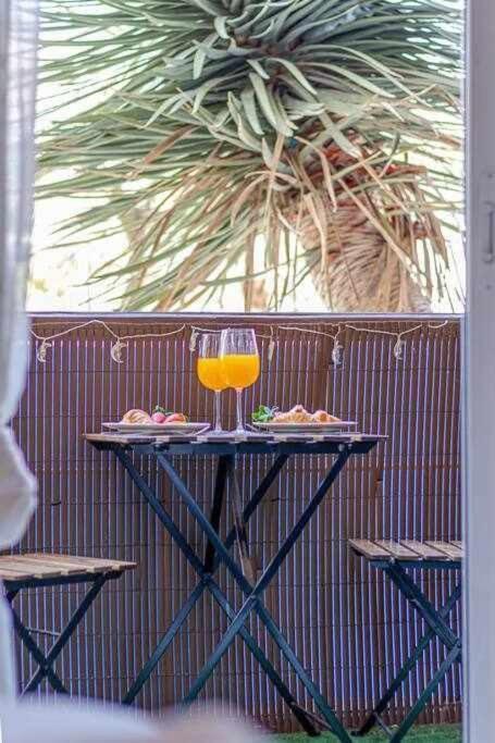 797 Holiday Rentals - Equipado Estudio Cerca Del Parque La Paloma 베날마데나코스타 외부 사진